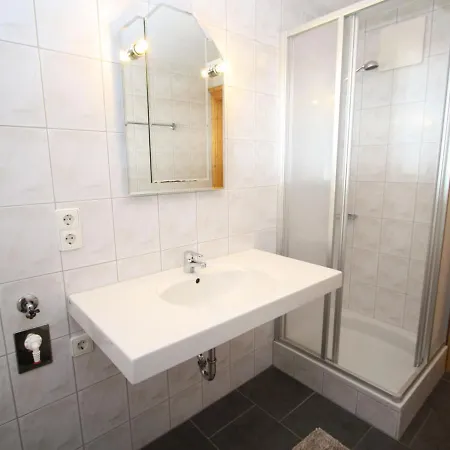 דירה Cozy In Near Forest